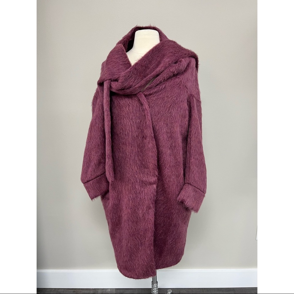 Malloni Magenta Fur Coat